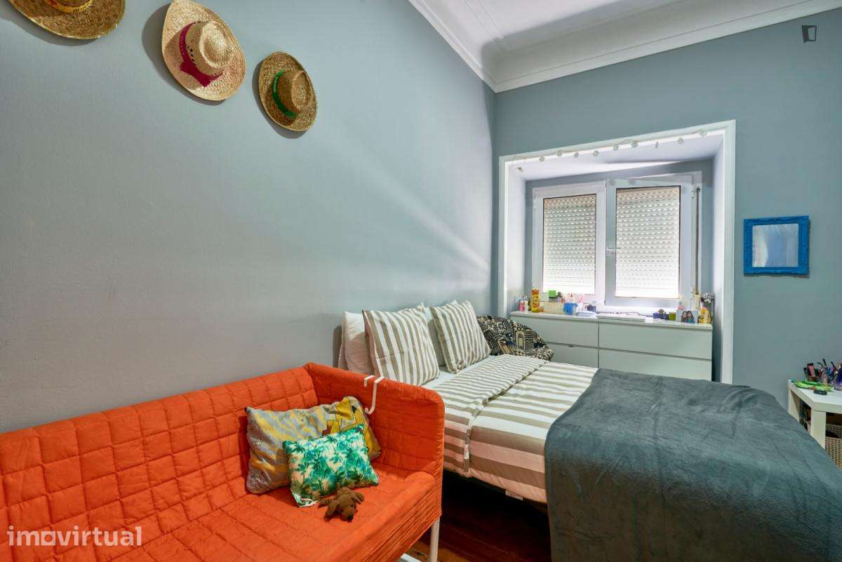 Quarto - localizado em Entrecampos Lisbon - Grande imagem: 2/37