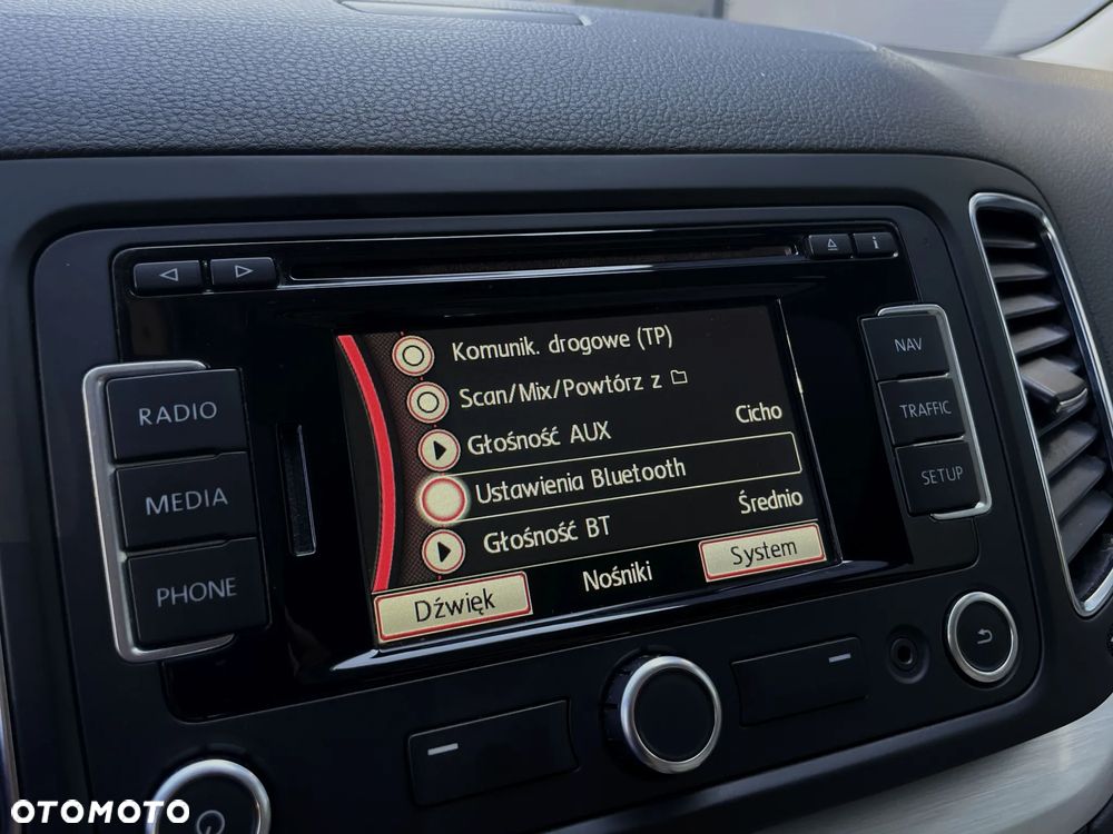 Volkswagen Sharan 2.0 TDI DSG Highline Black Style - 29