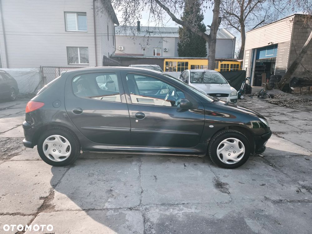 Peugeot 206 - 5