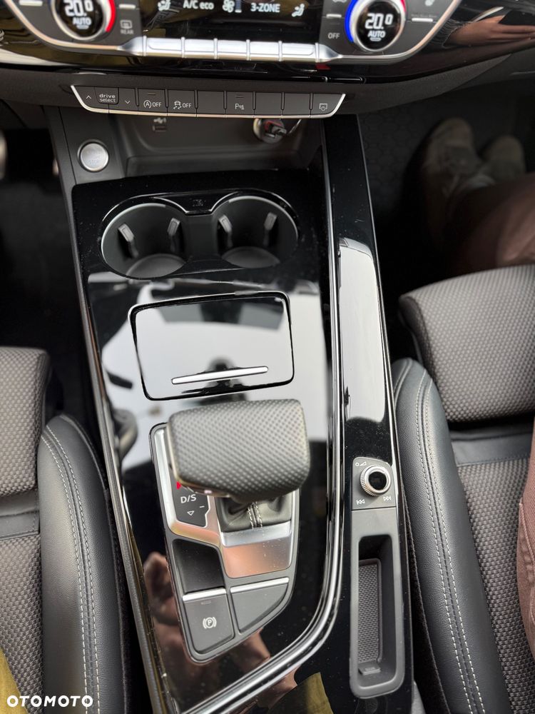 Audi A4 Limousine 40 TFSI mHEV Quattro S Line S tronic - 31