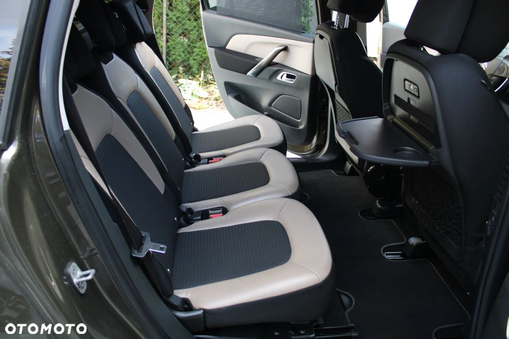 Citroën C4 Grand Picasso BlueHDi 150 EAT6 Exclusive - 8