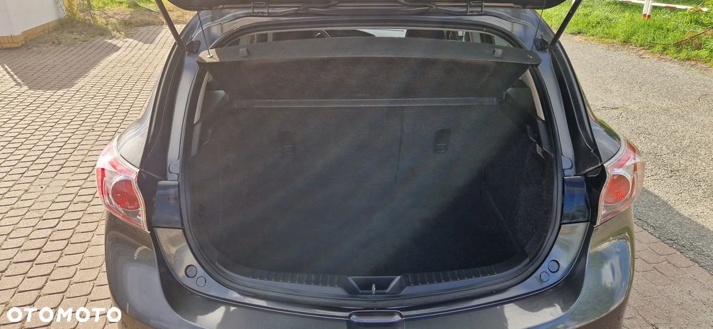 Mazda 3 - 9