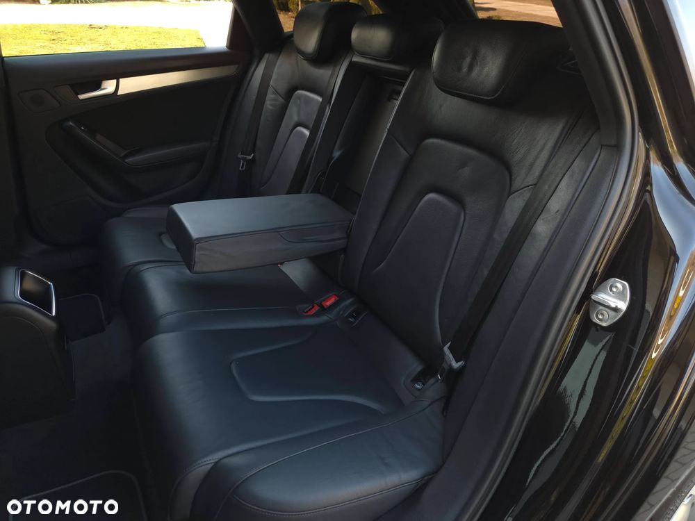 Audi A4 Avant 2.0 TDI DPF multitronic S line Sportpaket - 37