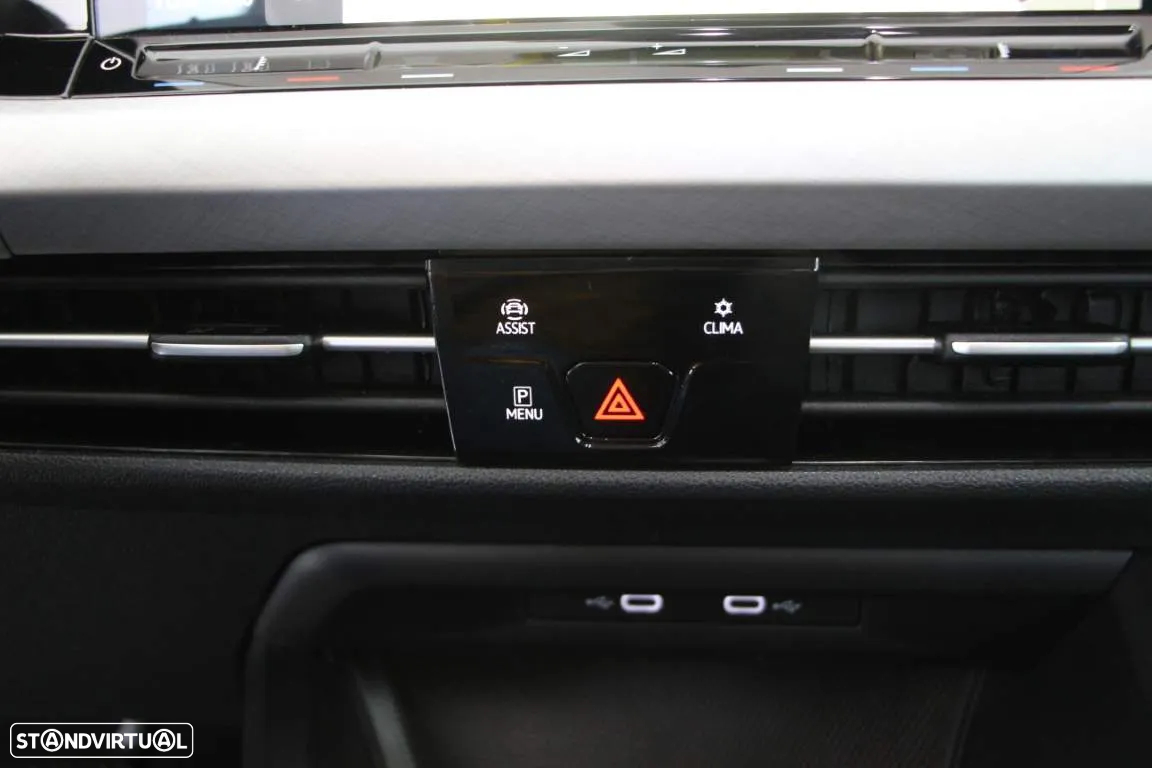 VW Golf Variant 2.0 TDi Life DSG - 20