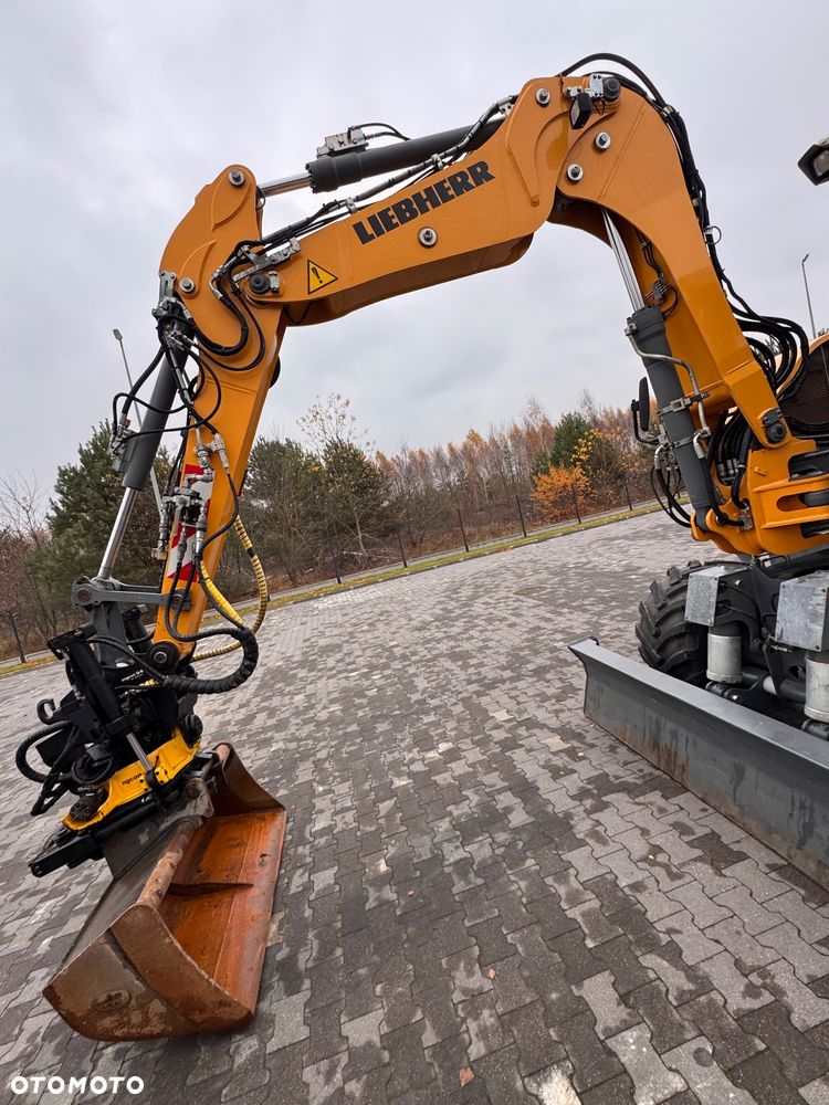 Liebherr A910 compact |2017|łapy-plug| rototilt ze szczypkami | 7200mtg |3 łyzki|warta  uwagi - 5