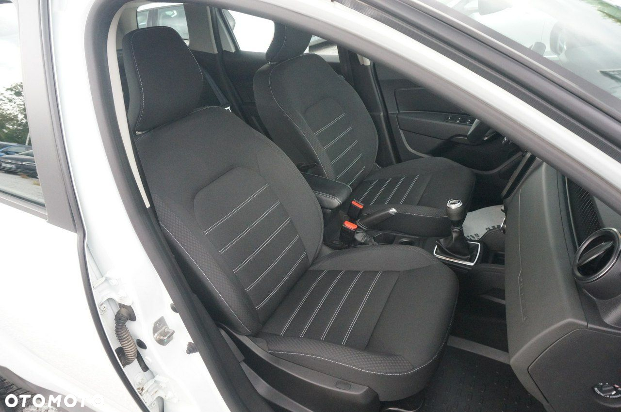 Dacia Duster 1.0 TCe Comfort - 28