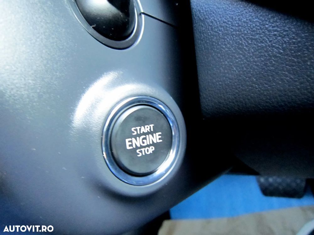 Skoda Octavia 2.0 TDI DSG Ambition - 26