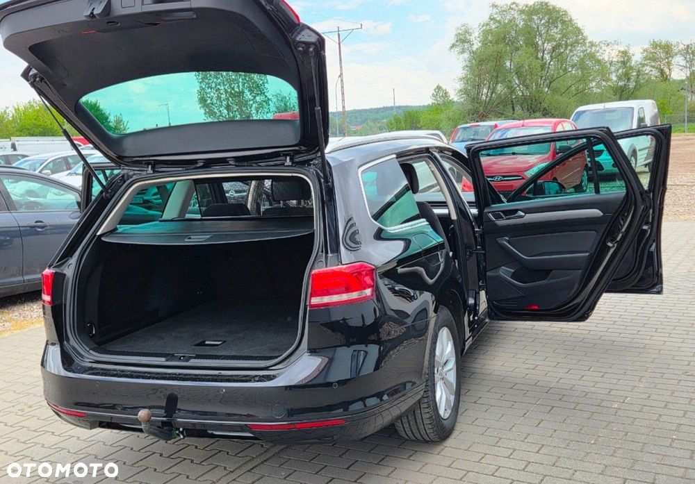 Volkswagen Passat - 29