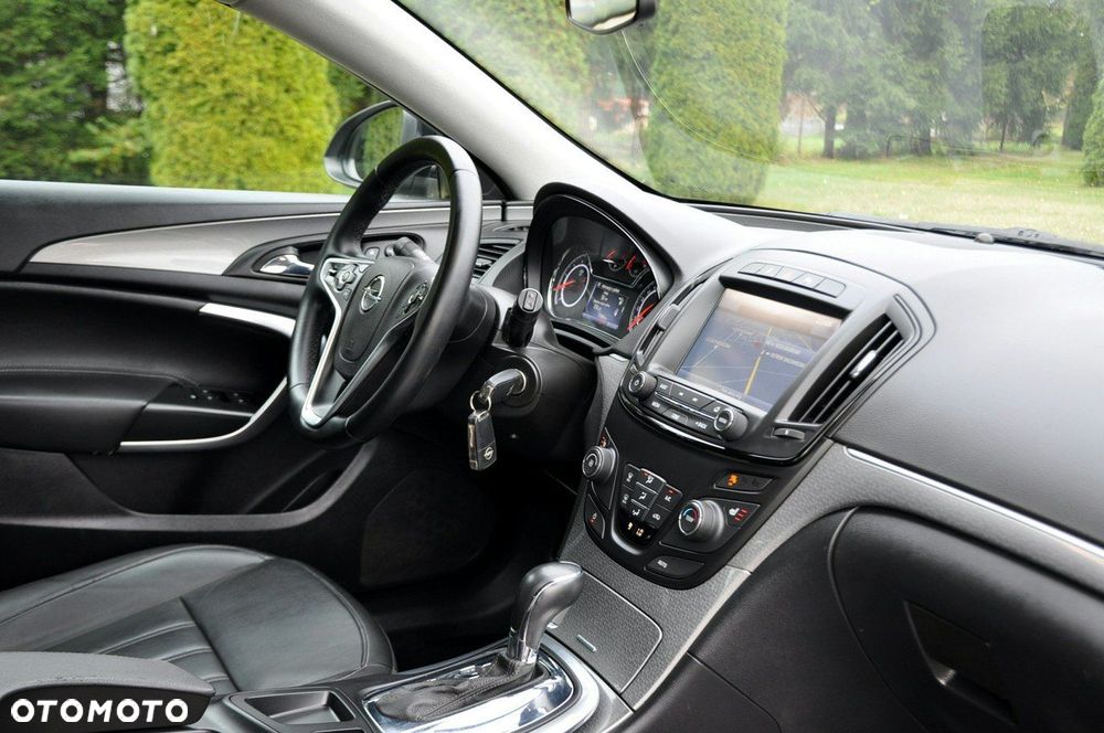 Opel Insignia - 18