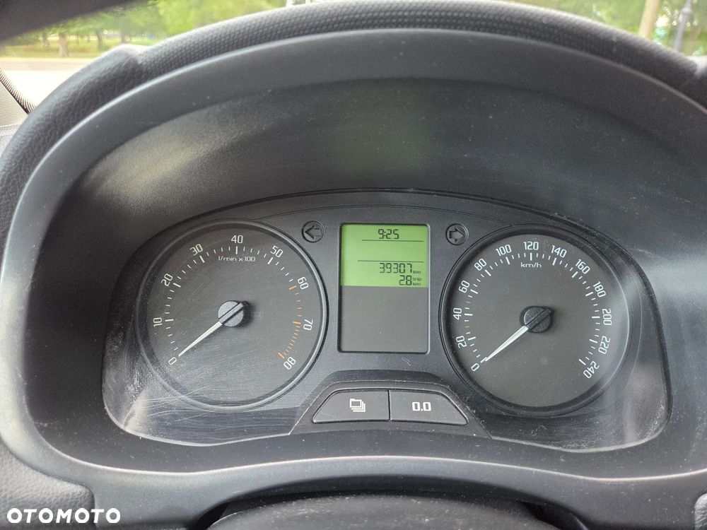 Skoda Fabia 1.2 TSI Ambiente - 15