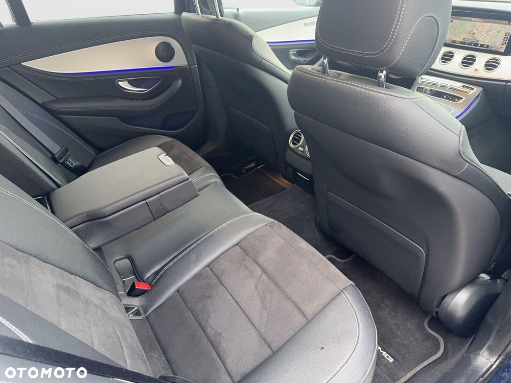 Mercedes-Benz Klasa E 220 d 4-Matic AMG - 25
