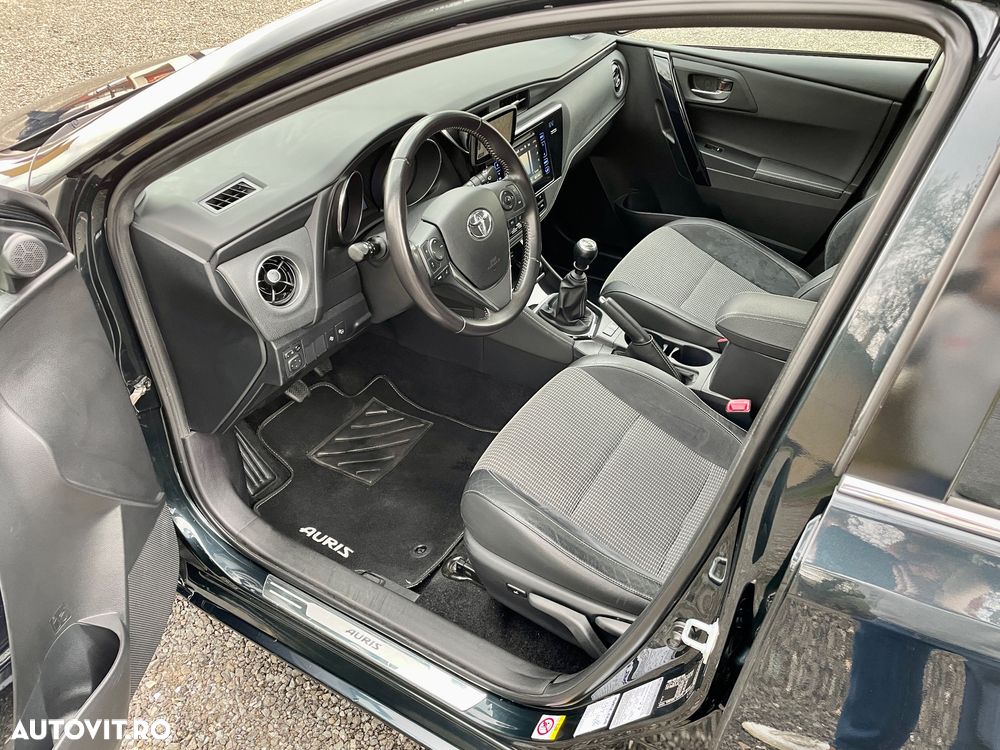Toyota Auris - 6