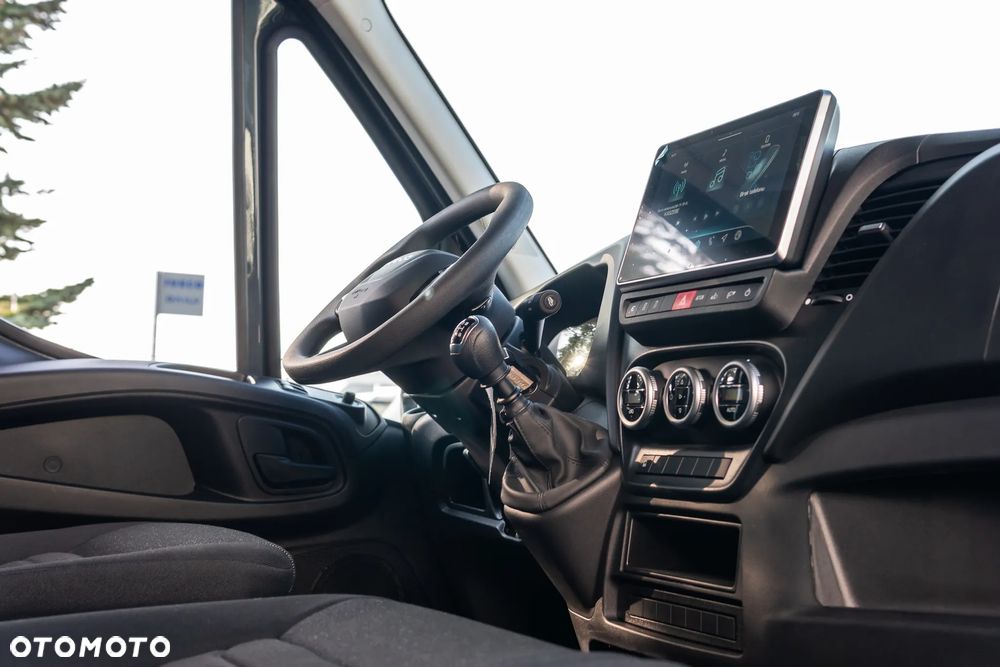 Iveco Daily 35S18H - 6
