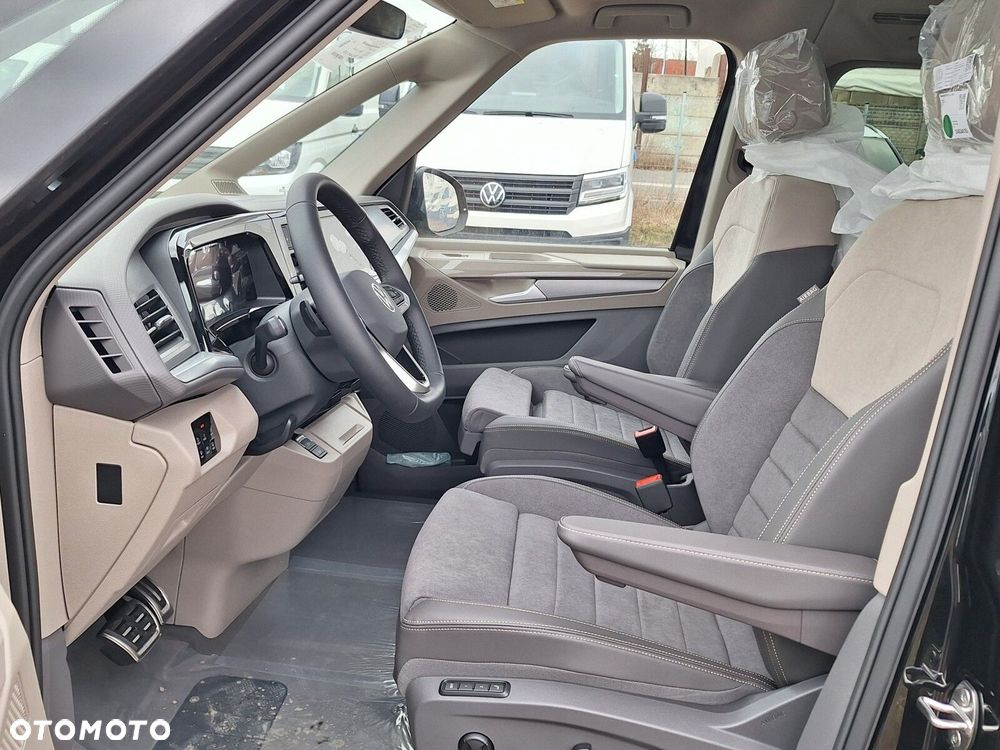 Volkswagen Multivan - 10