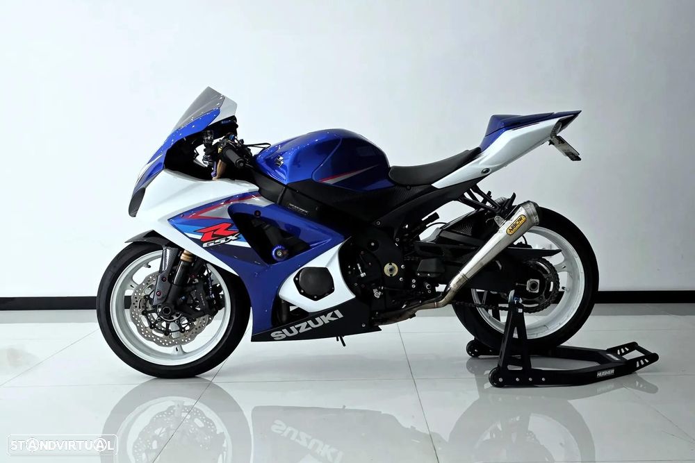 Suzuki GSX-R - 4