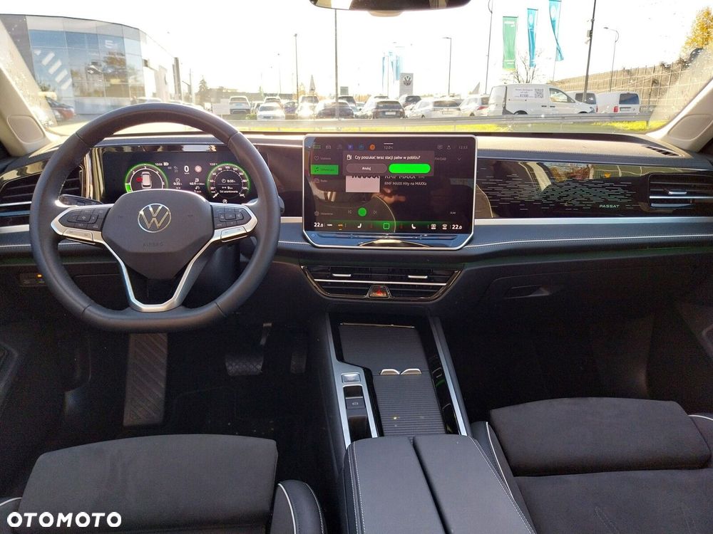 Volkswagen Passat - 8