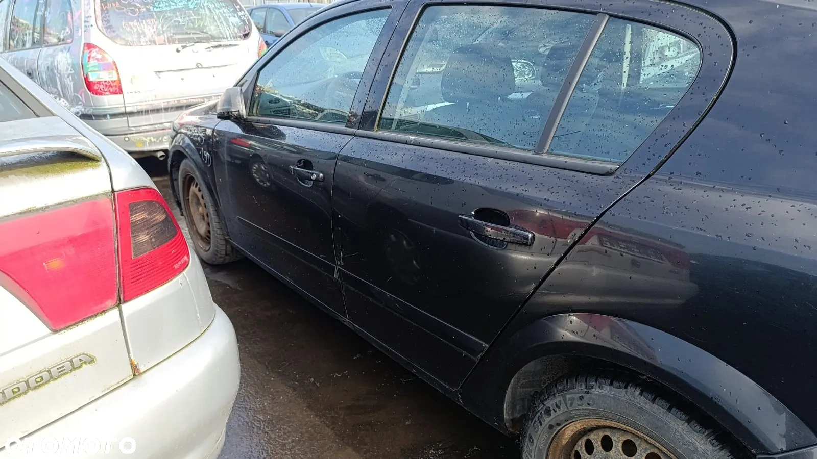 35086 Opel astra H 1.9 cdti 120km lakier Z20R - 12