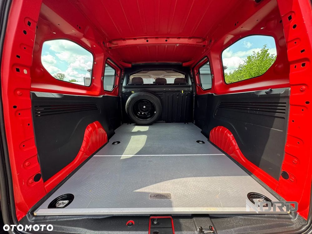 Peugeot Partner 1.5 4x4 Long Premium - 20