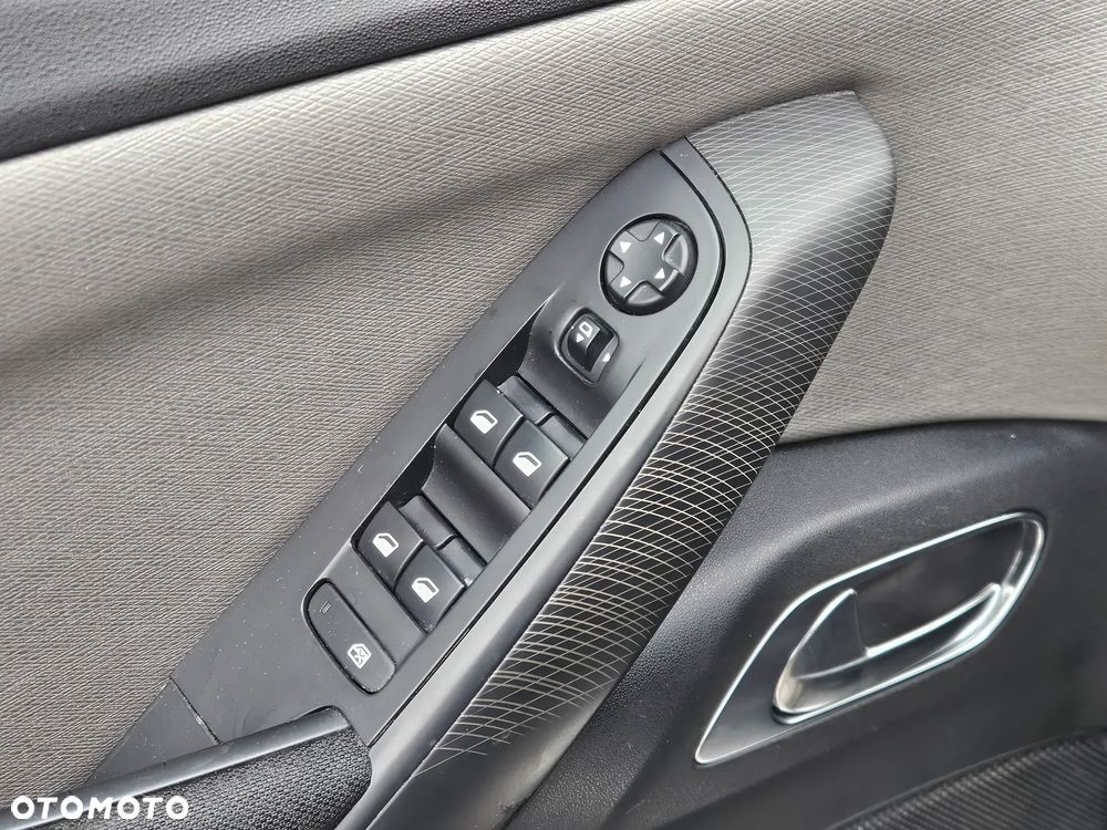 Citroën C4 Grand Picasso 2.0 HDi FAP (7-Sitzer) Tendance - 16