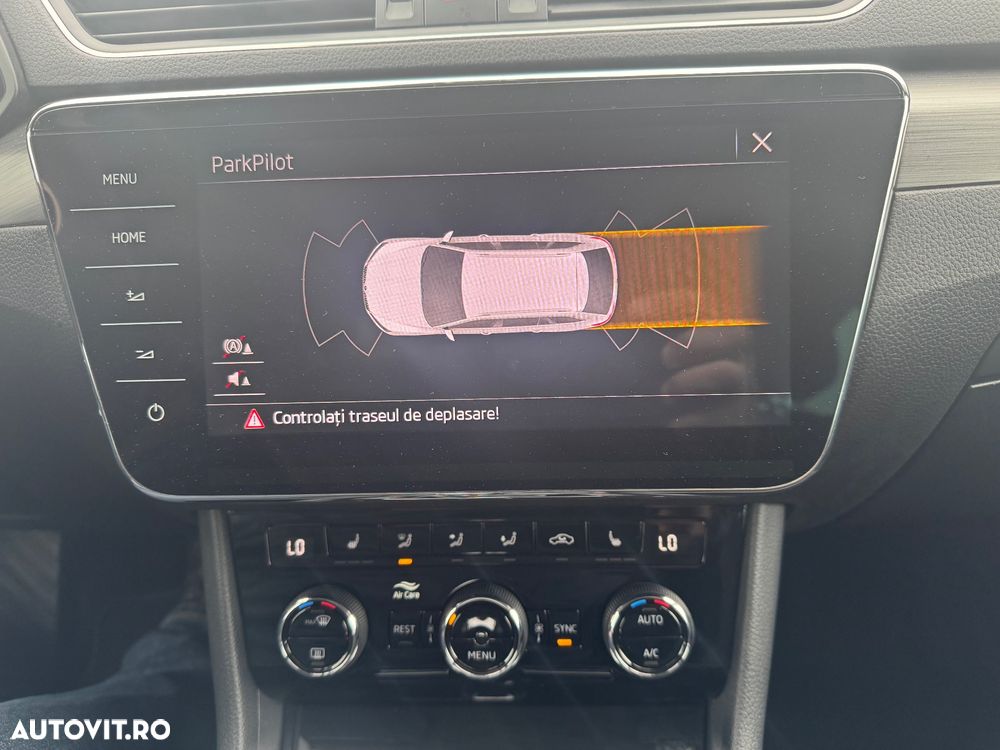Skoda Superb Combi 2.0 TDI DSG Style - 16