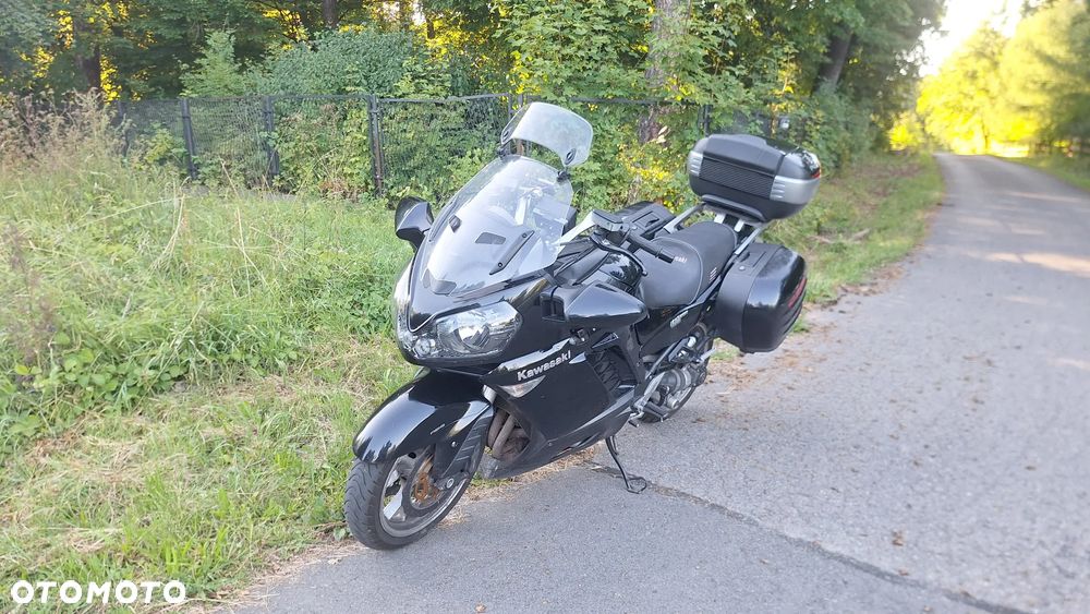 Kawasaki GTR - 1