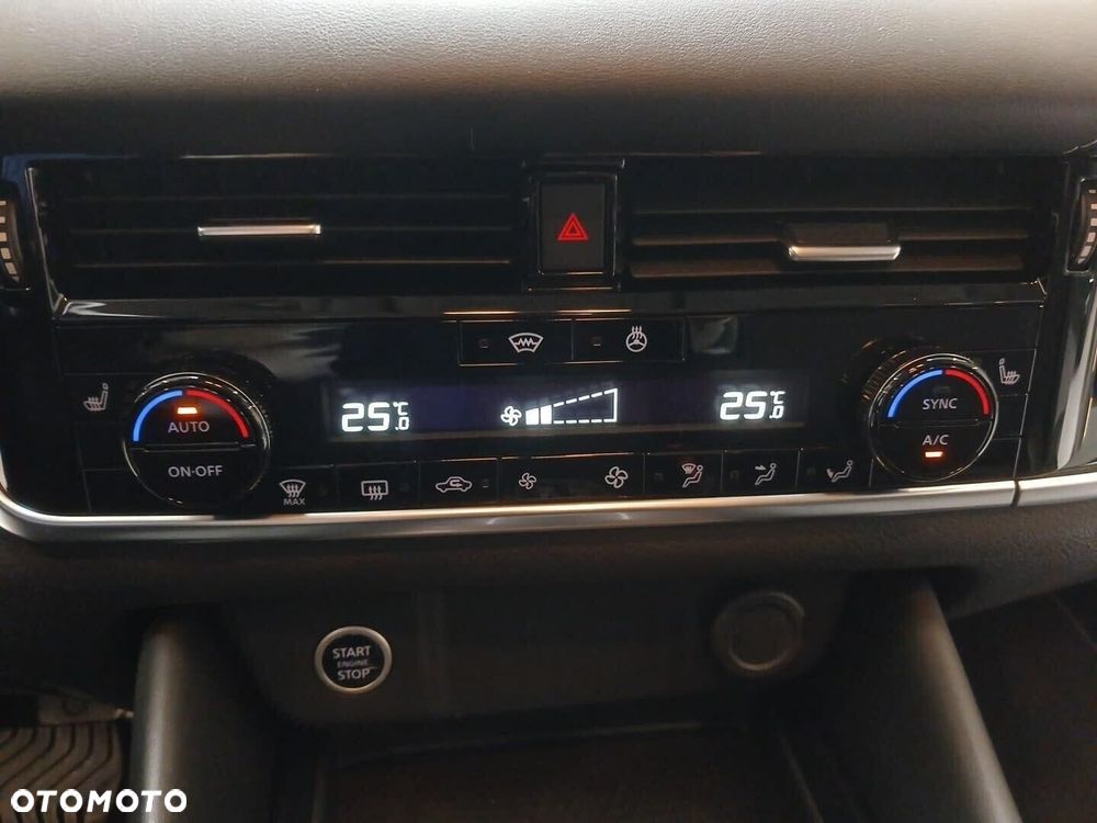 Nissan Qashqai - 15