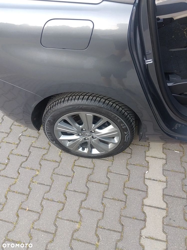 Citroën C4 Picasso e-HDi 115 Exclusive - 37