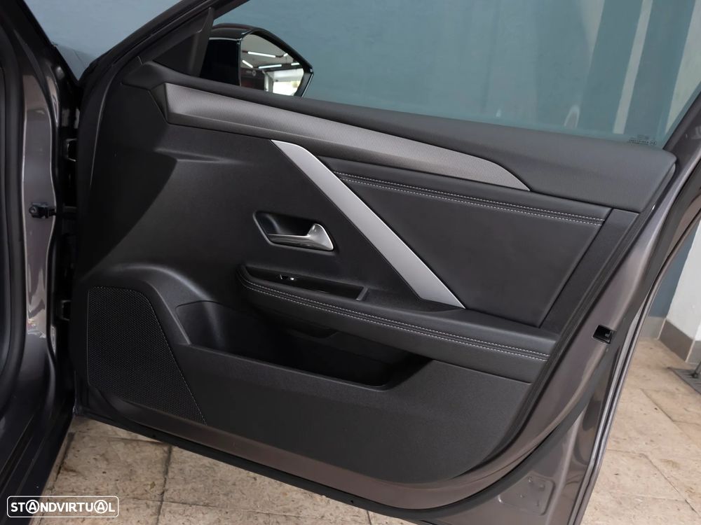 Opel Astra Sports Tourer 1.5 D GS Line Aut. - 12