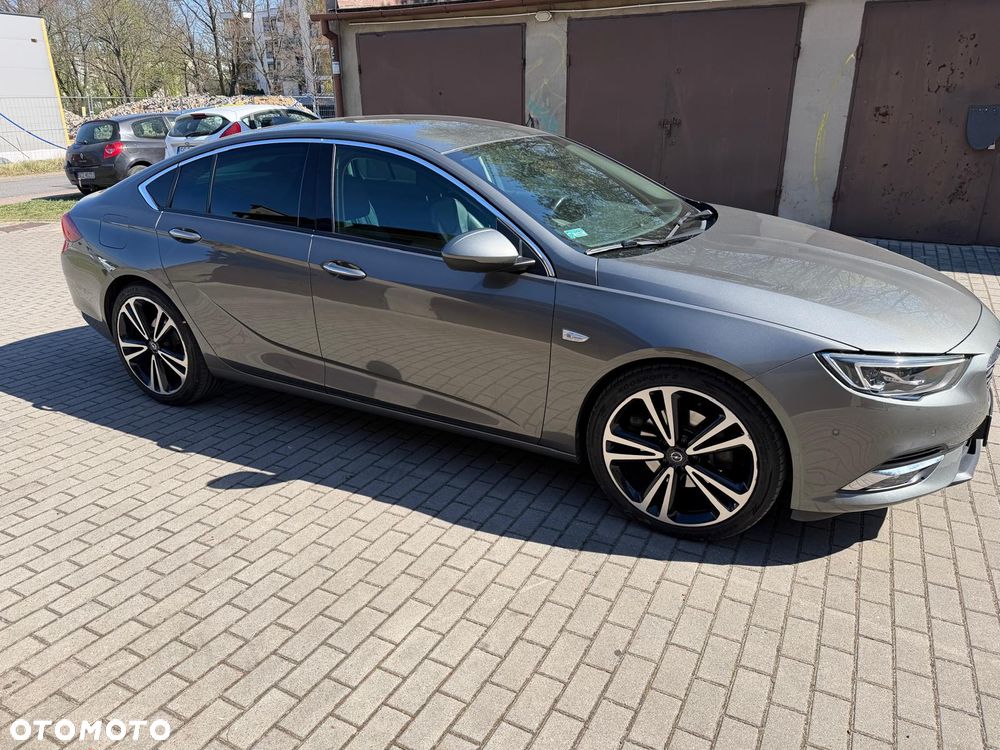 Opel Insignia 2.0 CDTI Exclusive S&S - 10