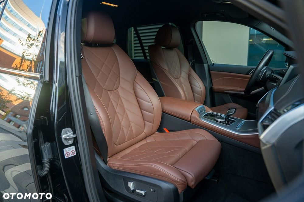 BMW X5 xDrive30d mHEV - 17