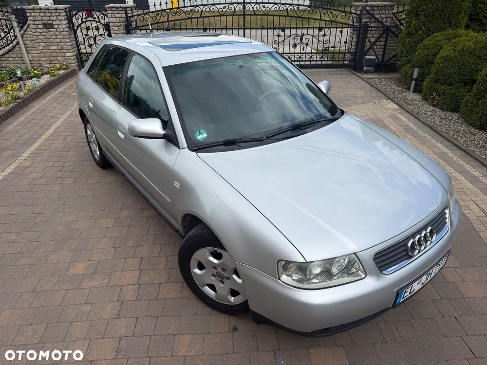 Audi A3 Sportback 1.6 Ambition - 11