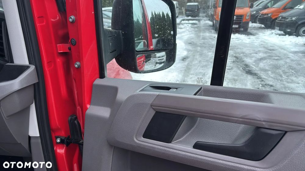 Volkswagen Crafter - 16