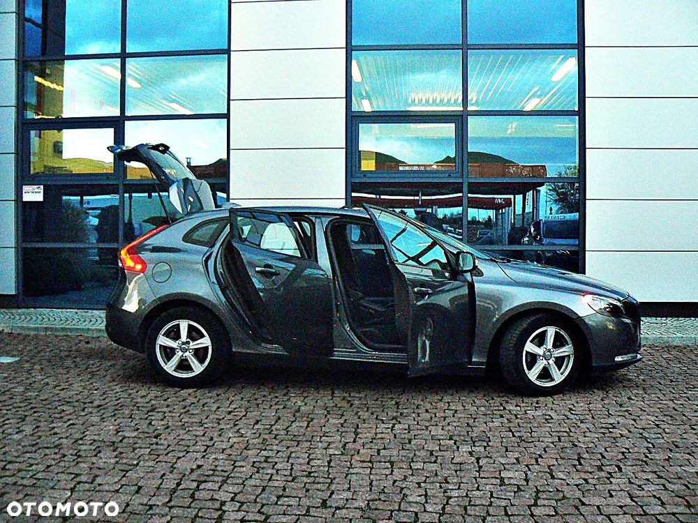 Volvo V40 CC D2 Kinetic - 18