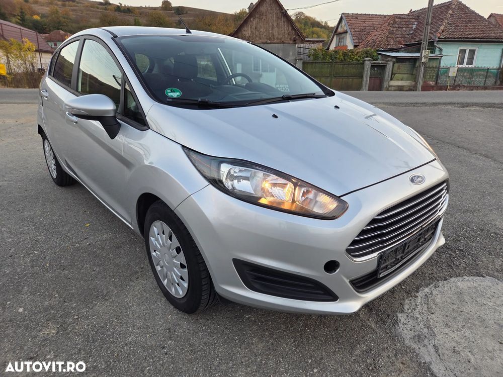 Ford Fiesta 1.6 TDCI Champions Edition - 11
