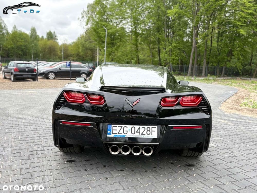 Chevrolet Corvette - 15