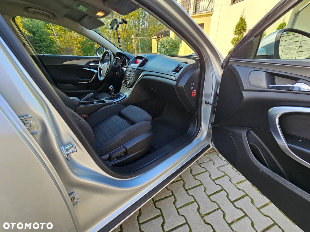 Opel Insignia 2.0 CDTI - 6