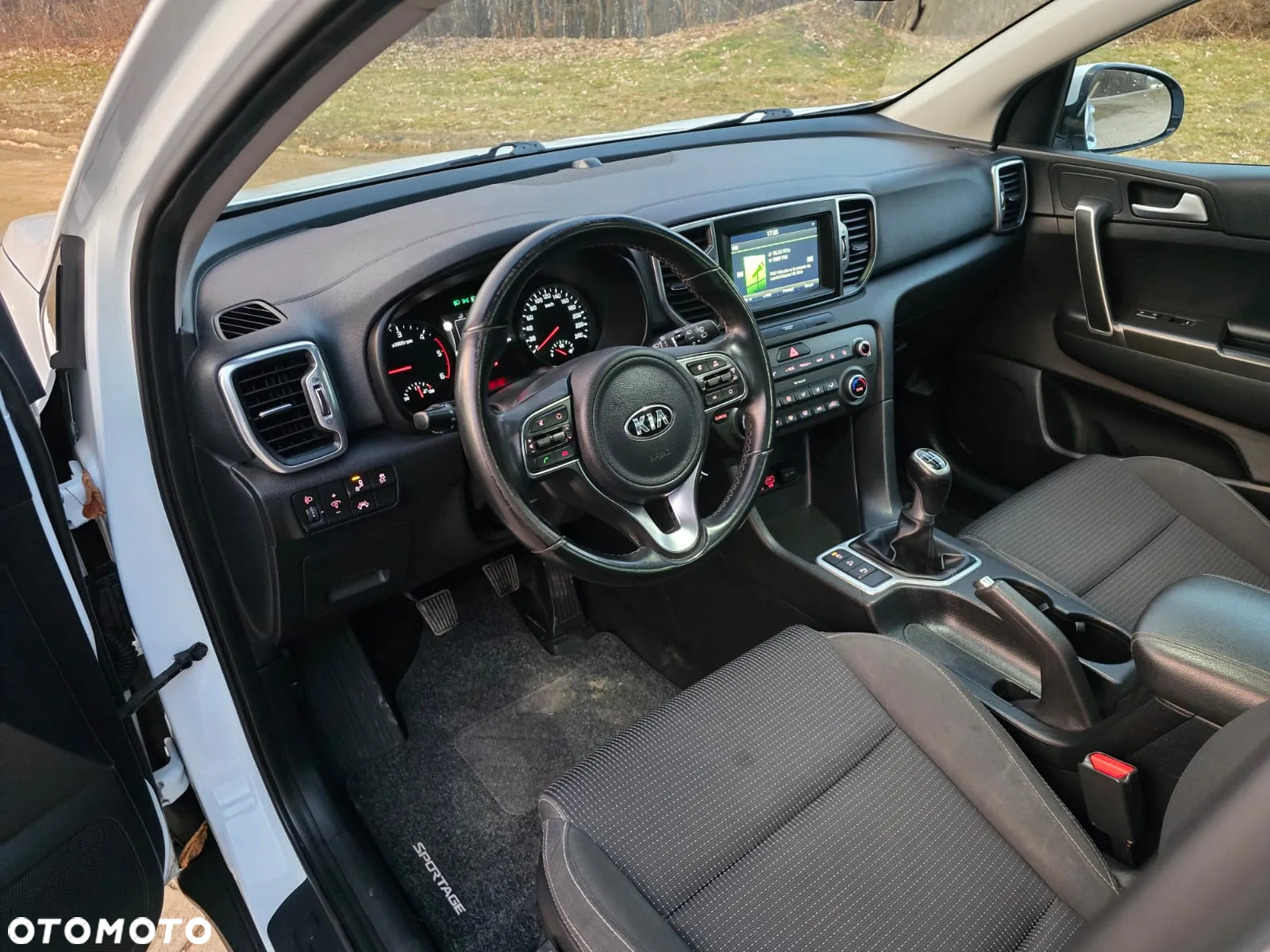 Kia Sportage - 14