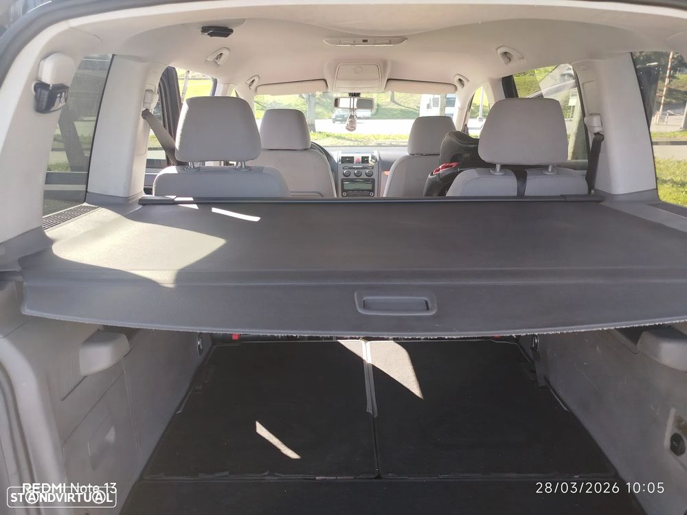 VW Touran 2.0 TDI Highline 7L - 9