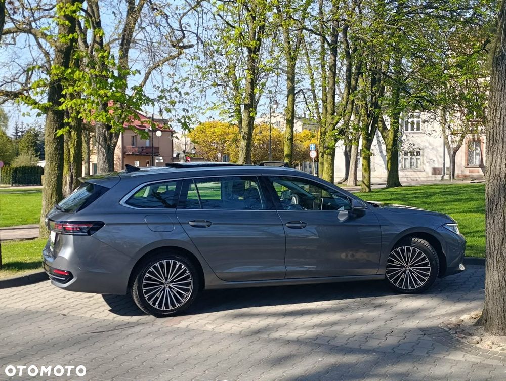 Volkswagen Passat - 10