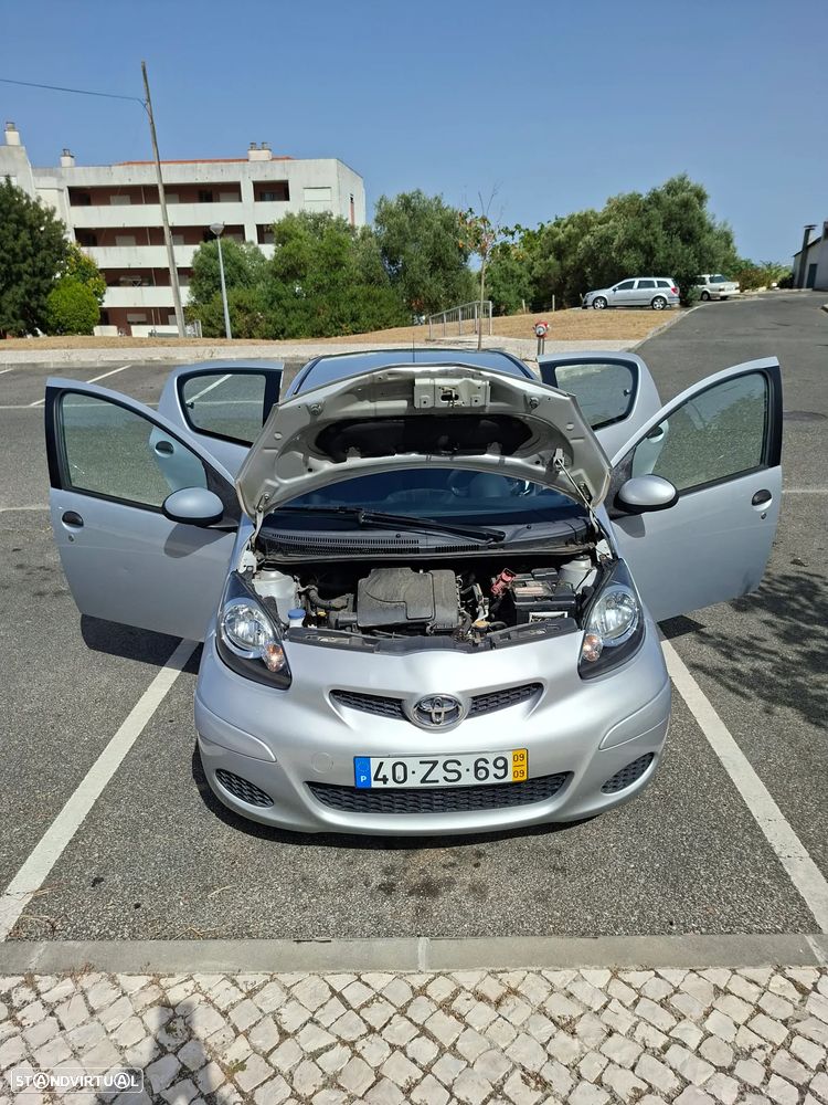 Toyota Aygo Standard - 16