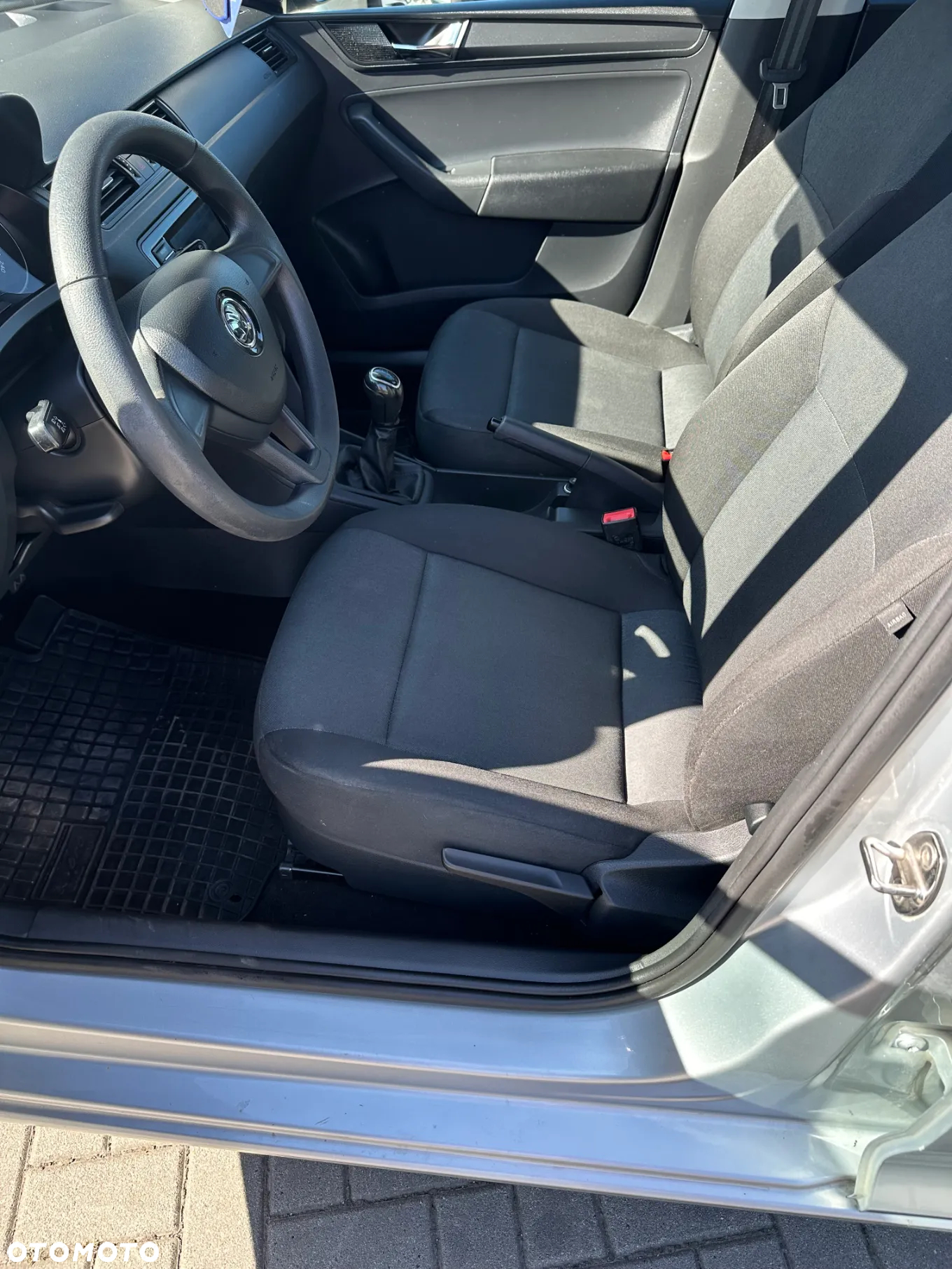 Skoda RAPID 1.0 TSI Active - 16