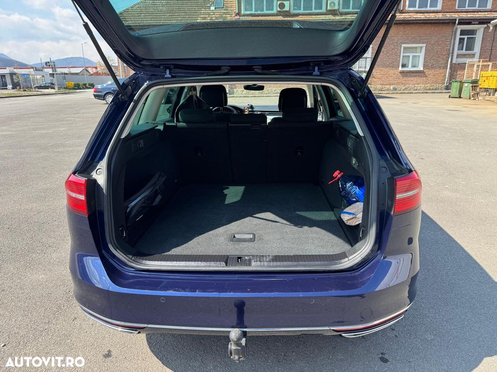Volkswagen Passat 2.0 TDI R Executive - 5