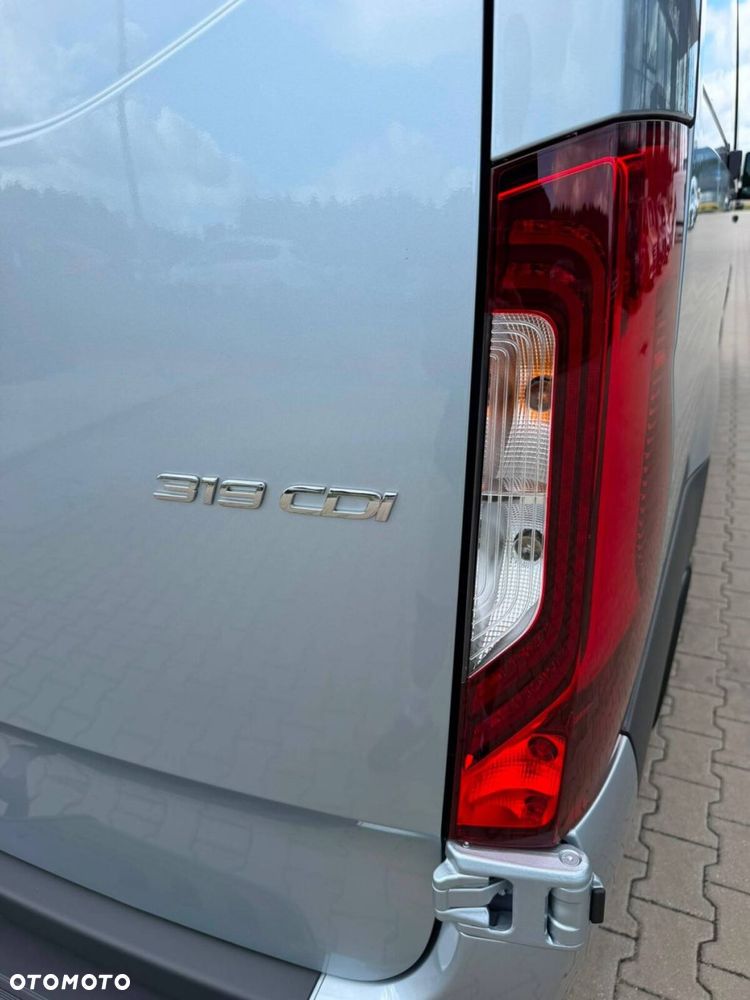 Mercedes-Benz Sprinter 319 CDI KA OM654 długi PRO - 14