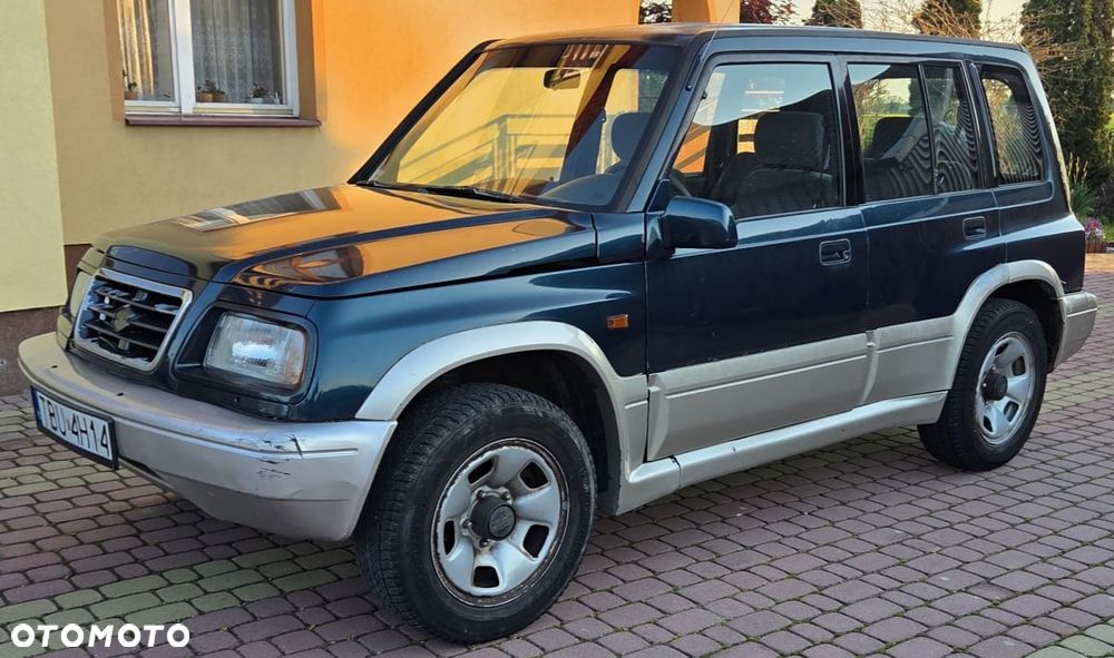 Suzuki Vitara - 1
