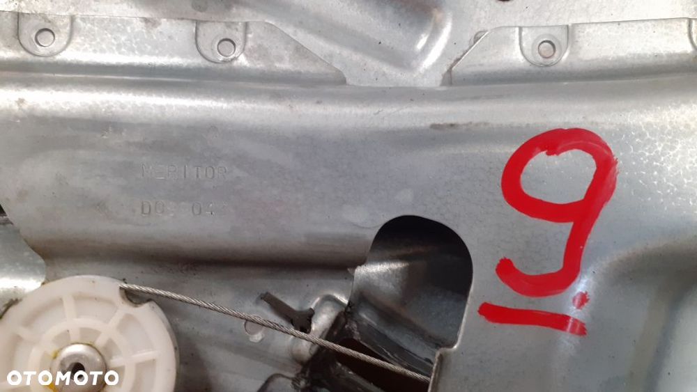 #PODNOŚNIK SZYBY PRAWY TYŁ RENAULT MEGANE II nr D099043 - 3