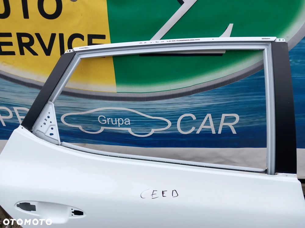 Drzwi KIA CEED II prawy tył/tylnie - 3