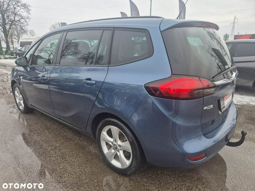 Opel Zafira - 4