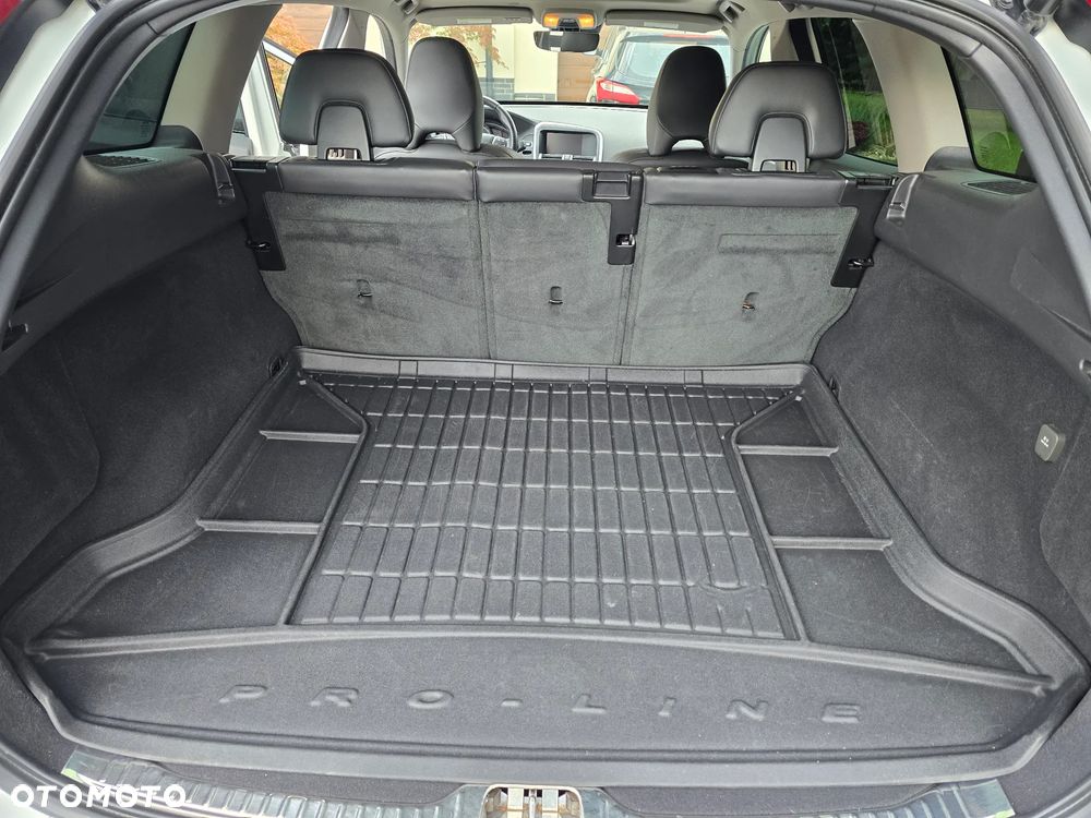 Volvo XC 60 T5 AWD Drive-E Summum - 26