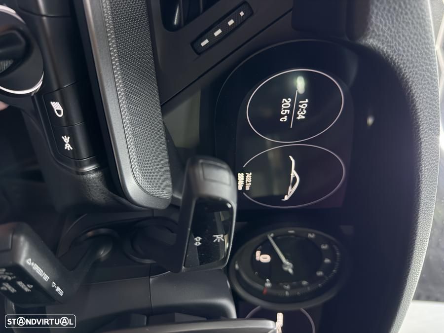 Porsche 911 (992) Carrera PDK - 19