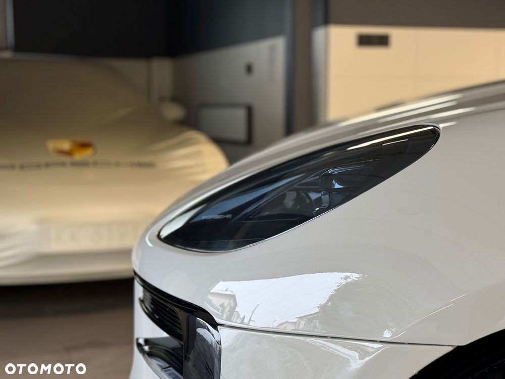 Porsche Macan GTS PDK - 4